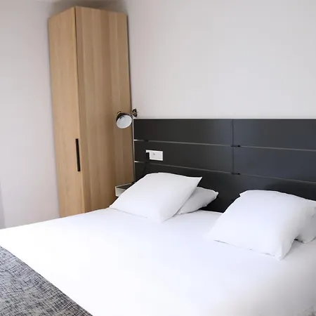 Athanor Centre Otel 3*