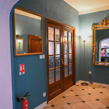 Athanor Centre 3* Beaune (Cote d'Or)