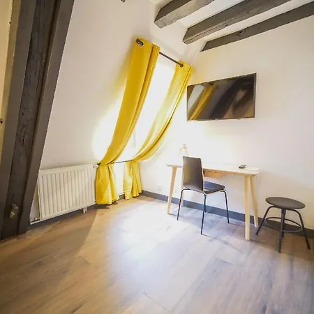 Athanor Centre 3* Beaune (Cote d'Or)