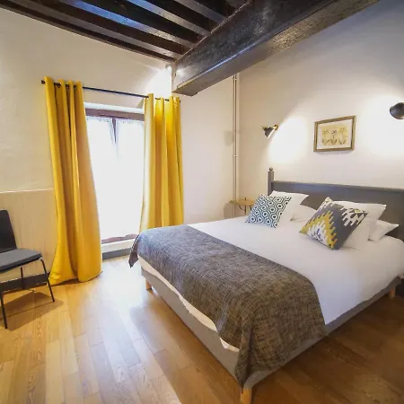 Athanor Centre 3* Beaune (Cote d'Or)