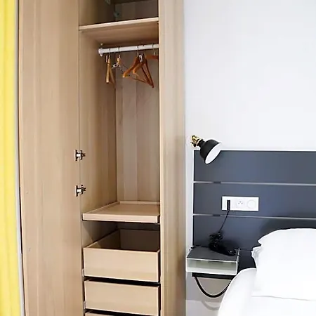 Athanor Centre 3* Beaune (Cote d'Or)