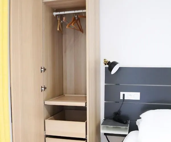 Athanor Centre 3* Beaune (Cote d'Or)