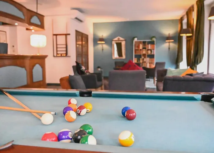 Athanor Centre 3* Beaune (Cote d'Or)