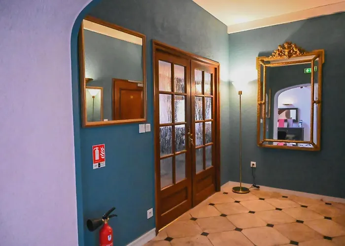 Athanor Centre 3* Бон