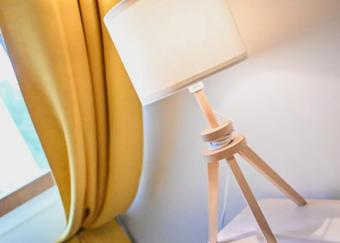 Athanor Centre Hotel