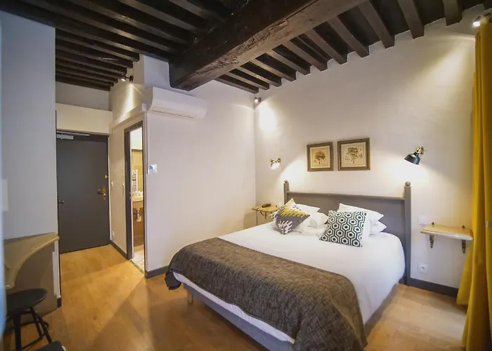 Hotel Athanor Centre