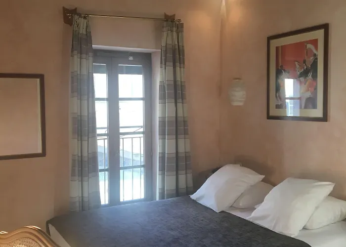 Hotel Athanor Centre Beaune (Cote d'Or)