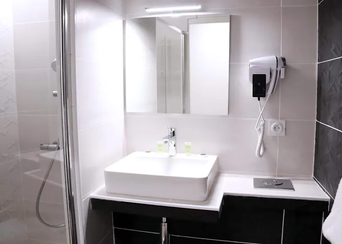 Athanor Centre Бон